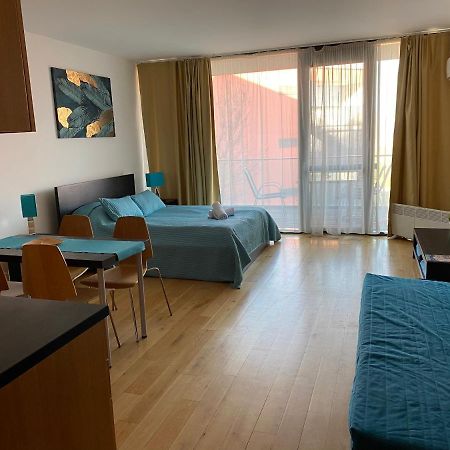 Gemini Superior Apartman & Yacht Balatonlelle Extérieur photo