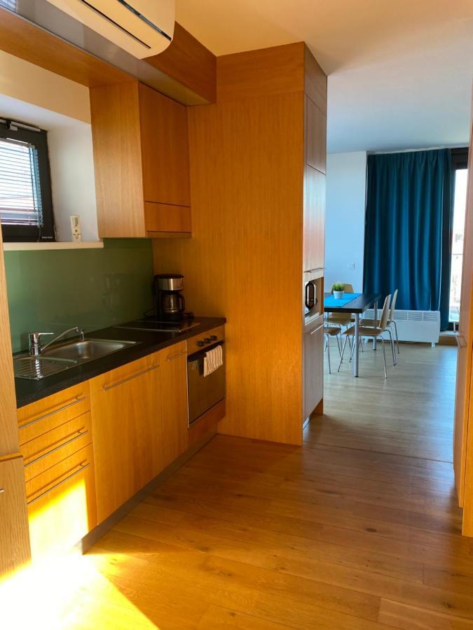 Gemini Superior Apartman & Yacht Balatonlelle Extérieur photo