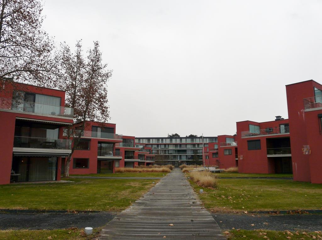 Gemini Superior Apartman & Yacht Balatonlelle Extérieur photo